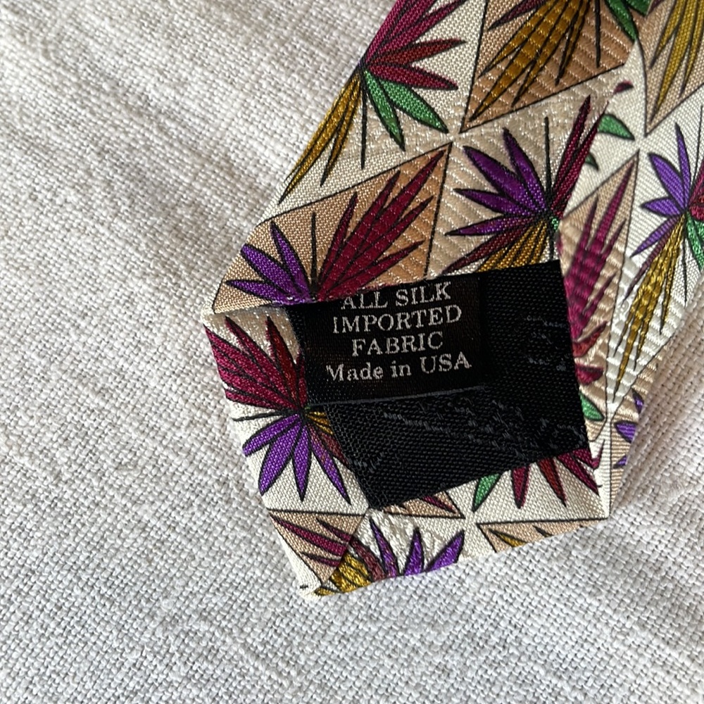 Scenario by Martin Wong, purple, gold, green geometric patterned silk tie - Picture 8 of 10